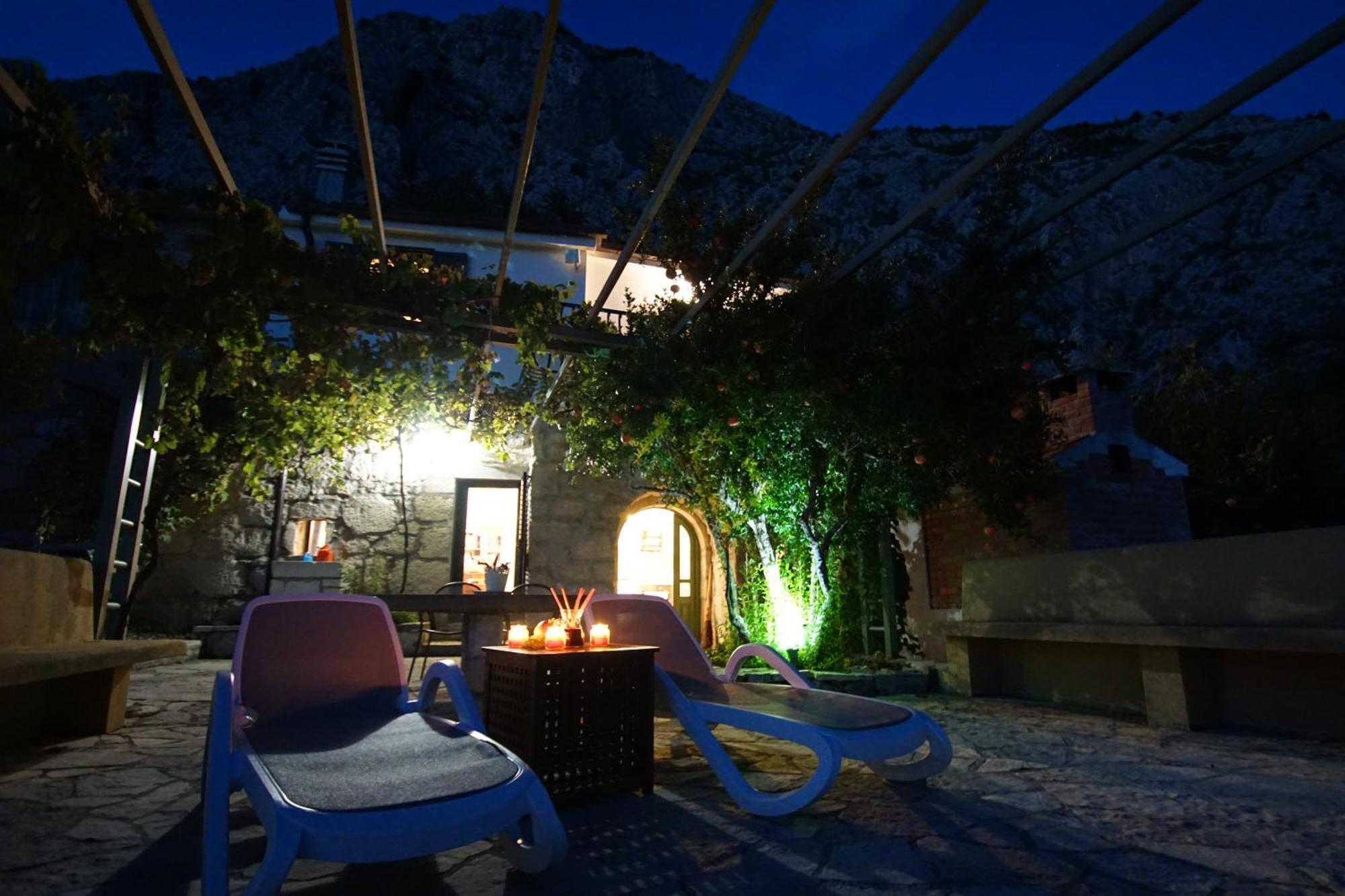 House Dida Mate - Cozy House In Nature With Heated Pool Tučepi Exterior foto