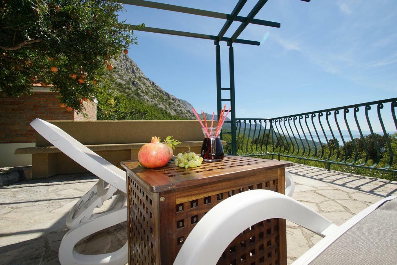 House Dida Mate - Cozy House In Nature With Heated Pool Tučepi Exterior foto